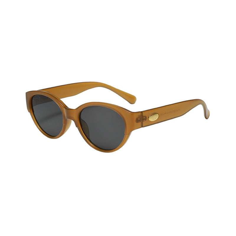 Women's fashionable retro sunglasses in contemporary style Kalsten