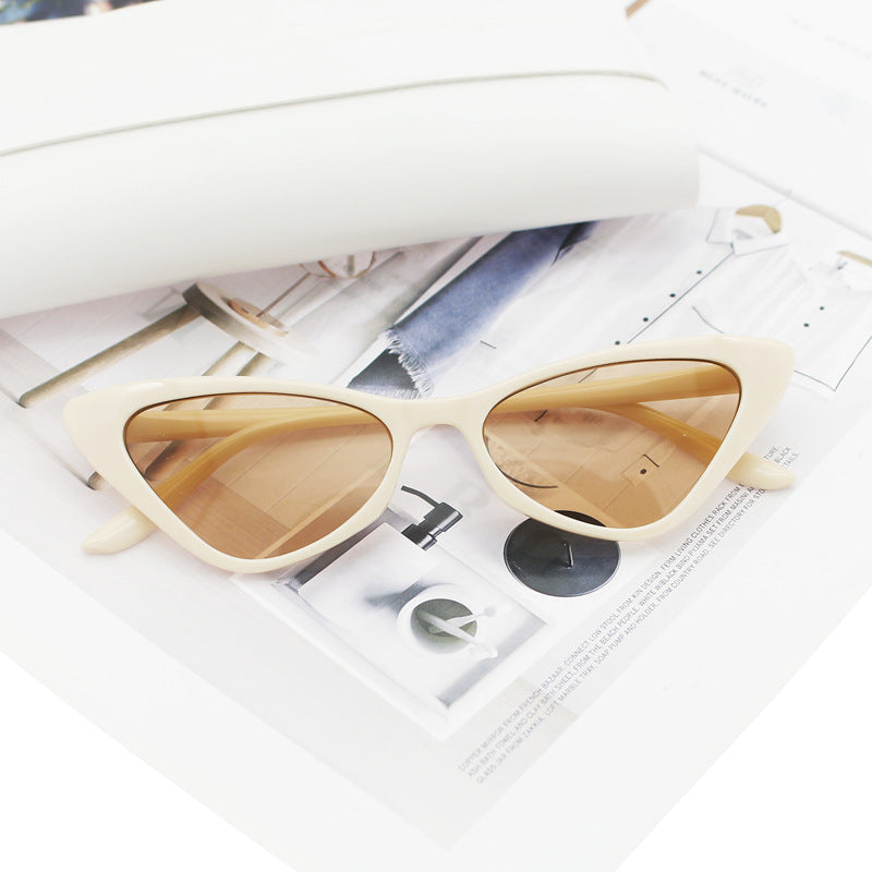 Women's Cat-Eye Sunglasses with Carefully Designed Frame Kalsten