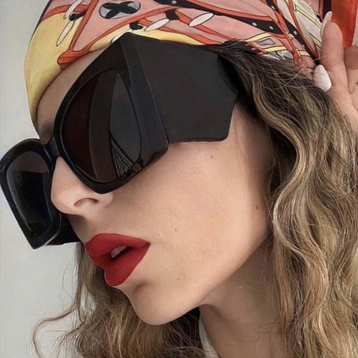 Women's oversized sunglasses with stylish cat-eye frame Kalsten