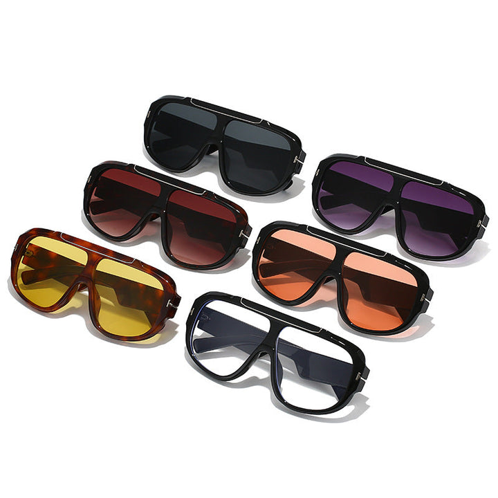 Ladies sporty sunglasses with stylish full rim design Kalsten