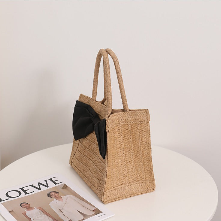 Elegant Bast handbag with bow detail Kalsten