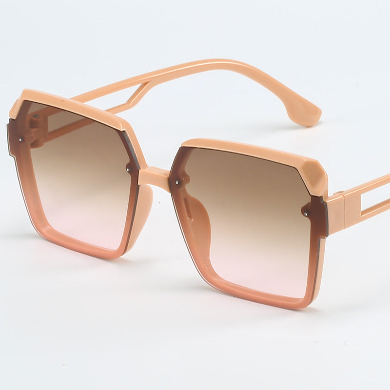 Ladies fashionable square sunglasses with filigree design Kalsten