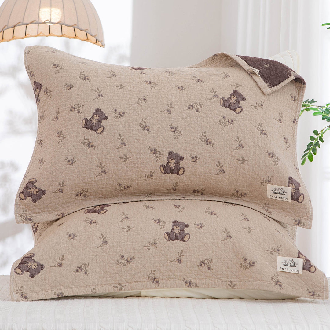 Ladies pillowcase with playful horse motif Kalsten