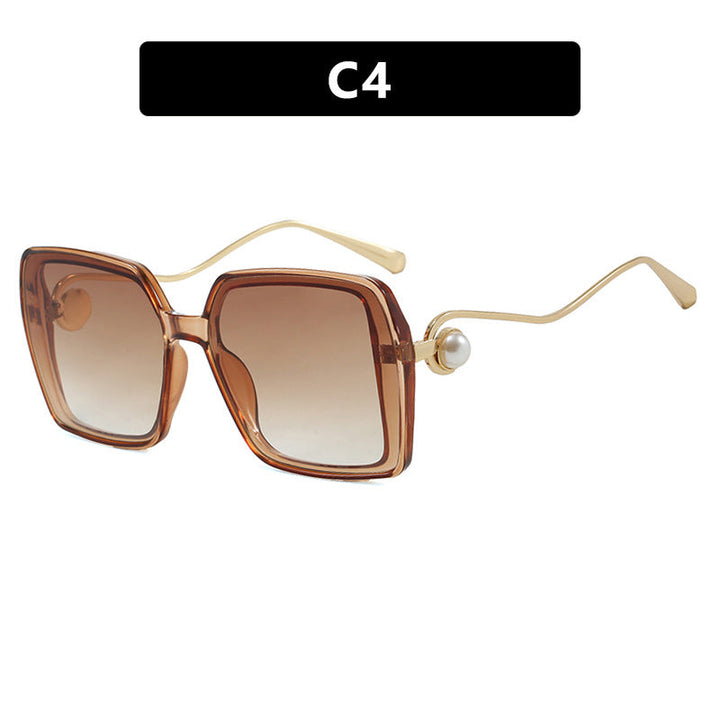 Women's fashionable square glasses with elegant metal frame and unique accents Kalsten