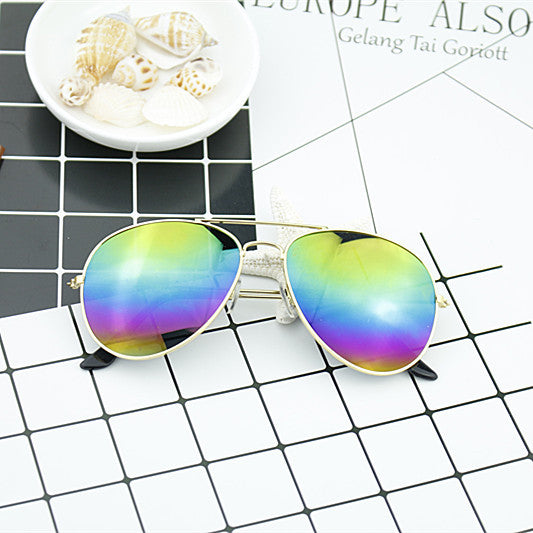 Women's modern pilot sunglasses with gradient lens design Kalsten