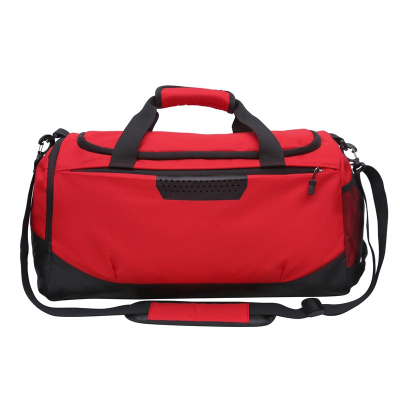 Sporty travel bag with multiple carrying options and robust design Kalsten
