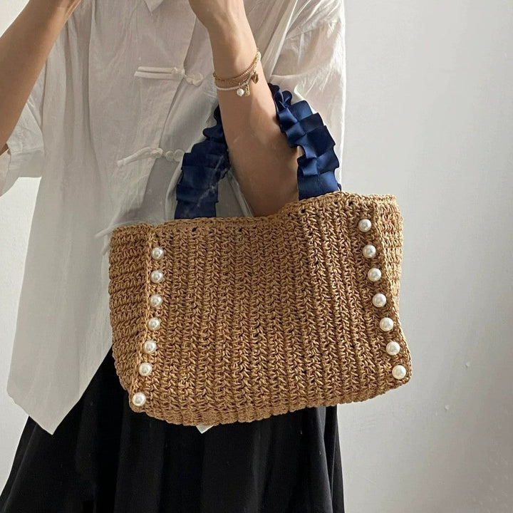 Fashionable straw bag with ruffle detail Kalsten