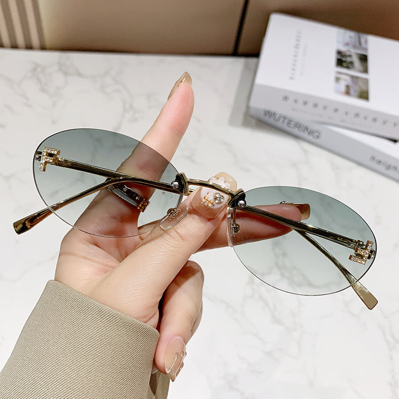 Women's Fashion Sunglasses with Innovative Design and Comfortable Frame Kalsten
