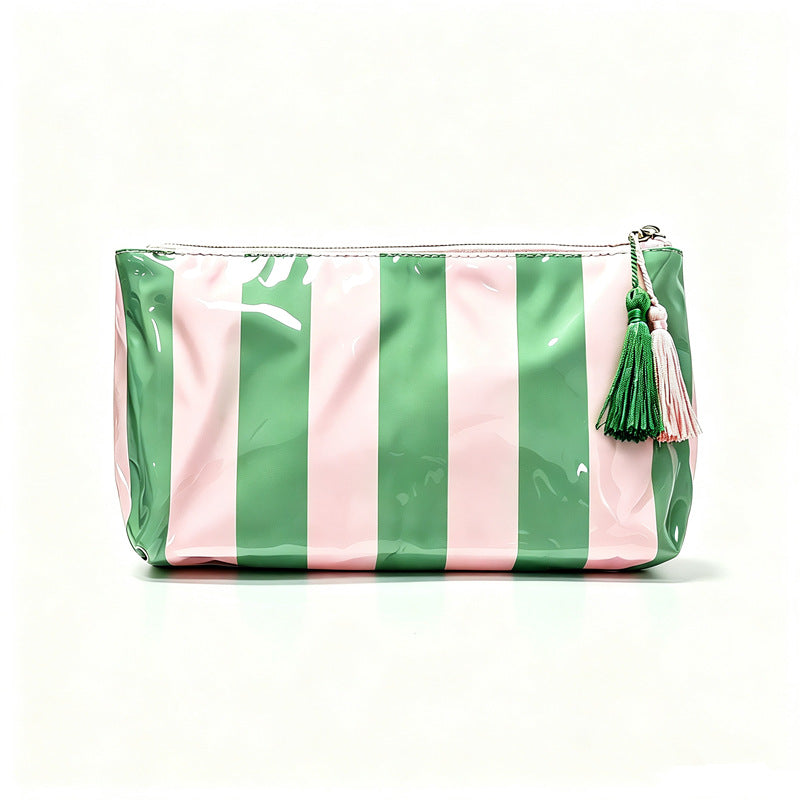 Practical and Stylish Cosmetic Bag Kalsten