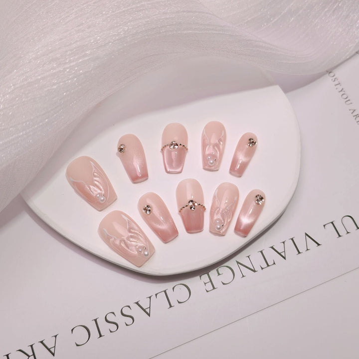 Elegant French Tip Press-On Nails Kalsten