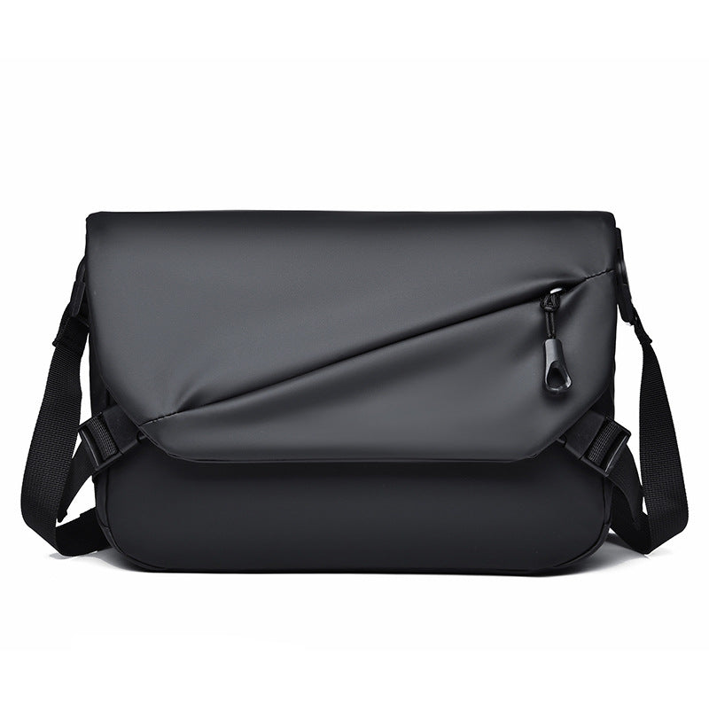 Water-Resistant Messenger Bag Kalsten