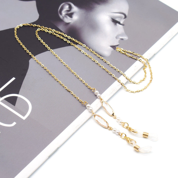 Elegant Eyewear Chain with Decorative Accents Kalsten