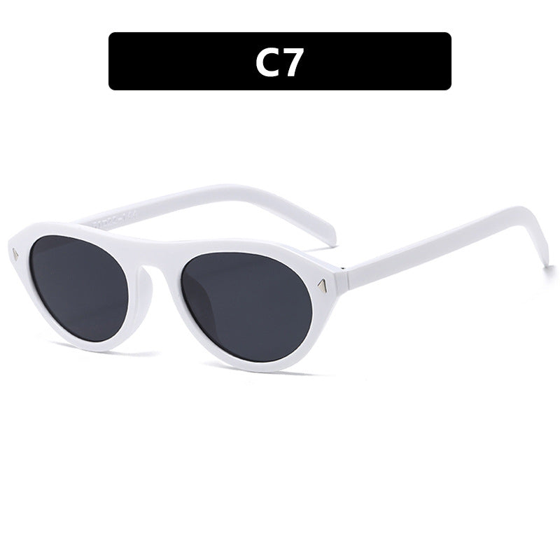 Women's fashionable sunglasses with curved frame and protective UV filter Kalsten