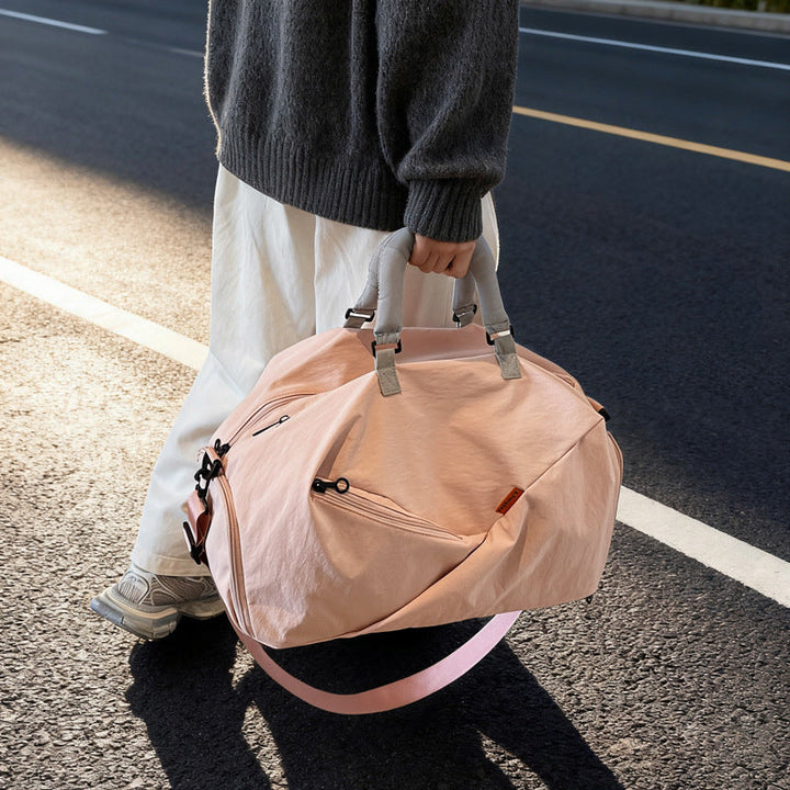 Sporty Travel Bag With Innovative Design Kalsten
