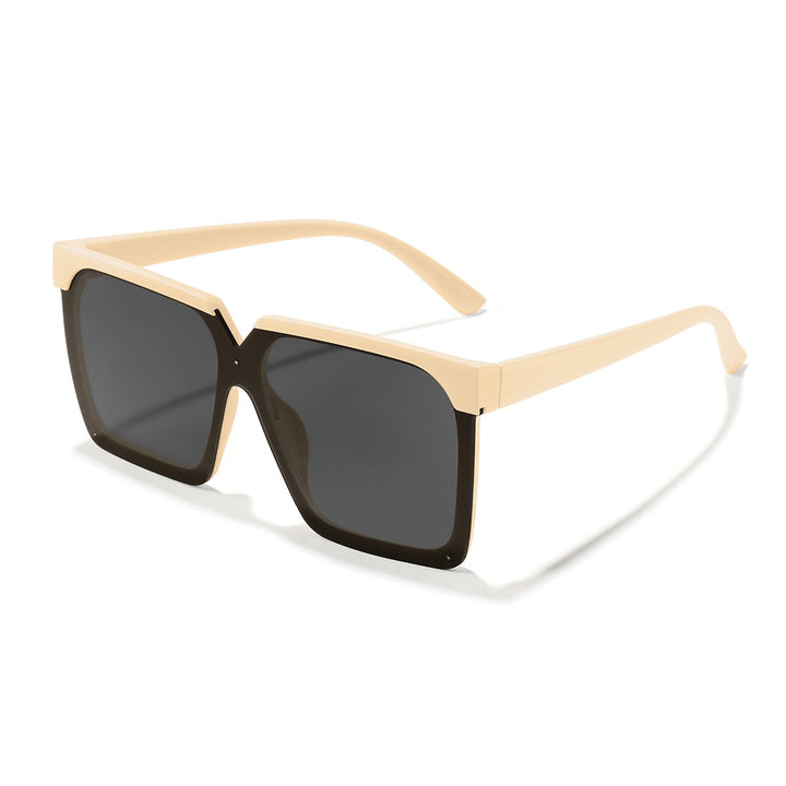 Women extravagantly designed sunglasses Kalsten