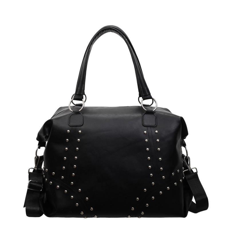 Elegant and Spacious Handbag Kalsten