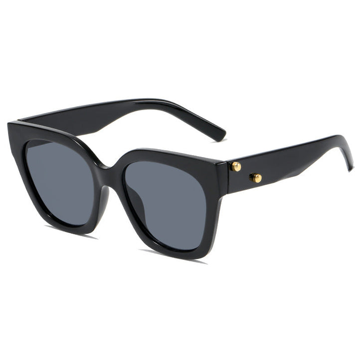Women extravagantly designed sunglasses Kalsten