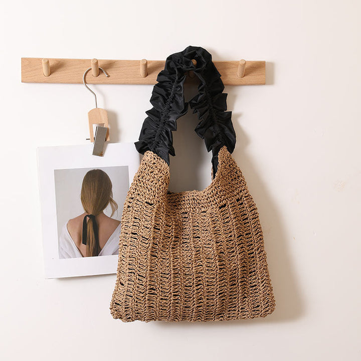 Elegant Handbag with Ruffled Handle Kalsten