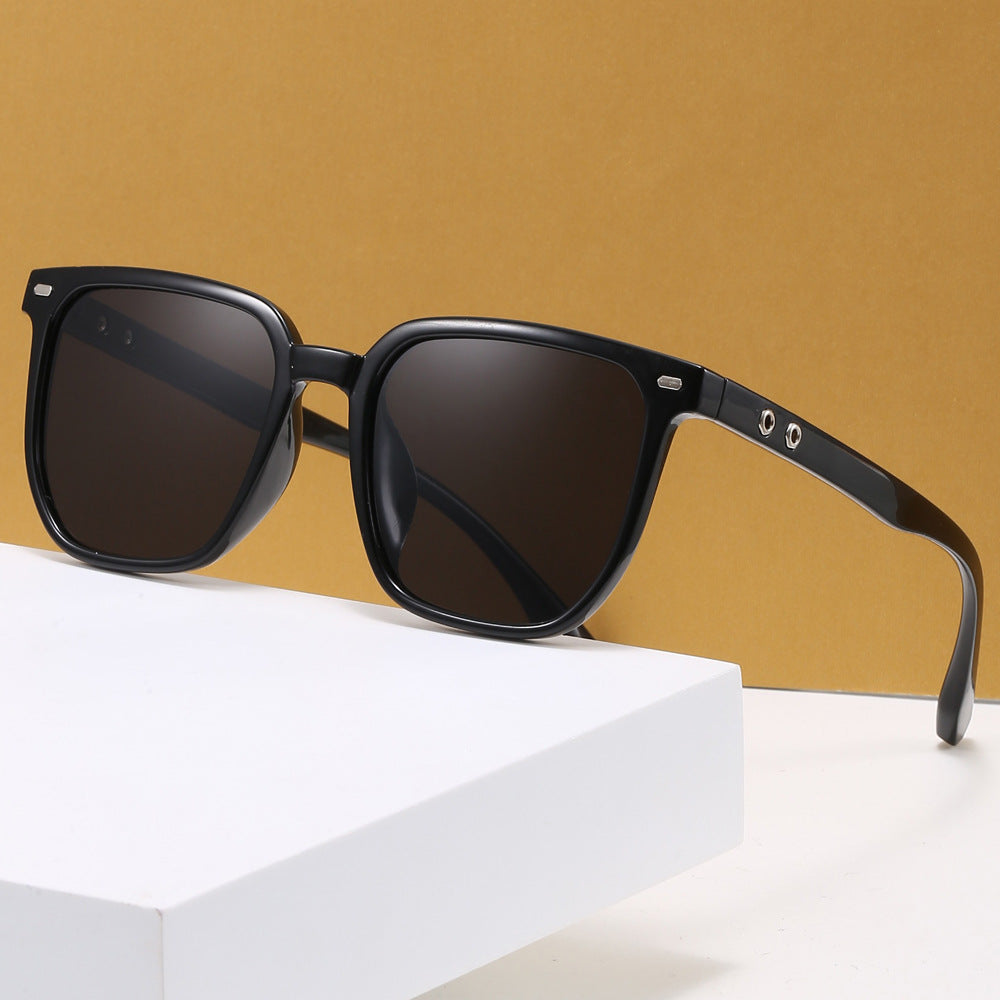 Women’s fashionable sunglasses in trendy tortoiseshell design Kalsten