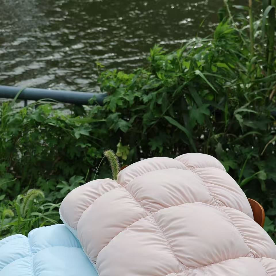 Support pillow with breathable structure Kalsten