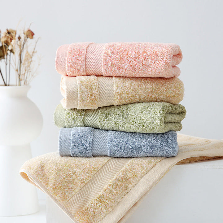 Plush Long-Staple Cotton Bath Towel With Dense Terry Pile And Chevron Dobby Border