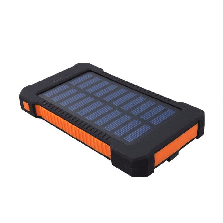Solar power bank with high charging efficiency and robust housing Kalsten