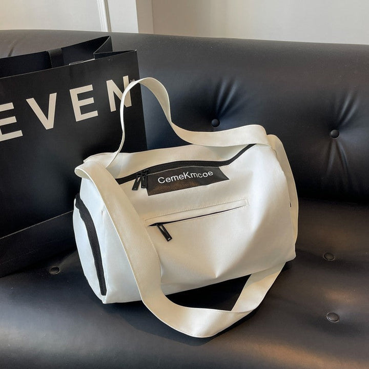 Stylish Travel Bag With Versatile Storage Options Kalsten