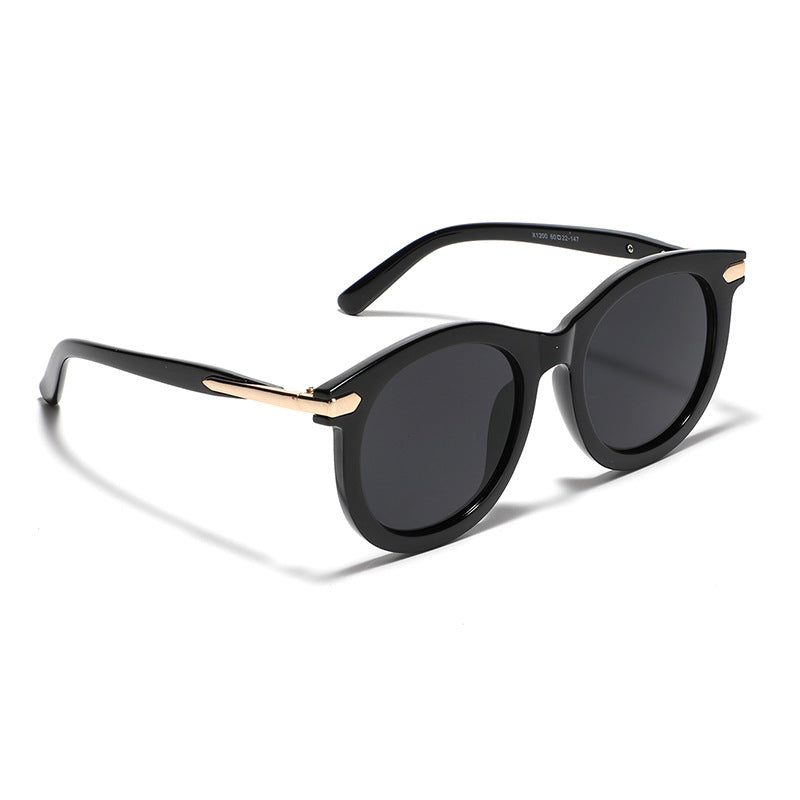 Women's fashionable sunglasses with transparent frame and golden accents Kalsten