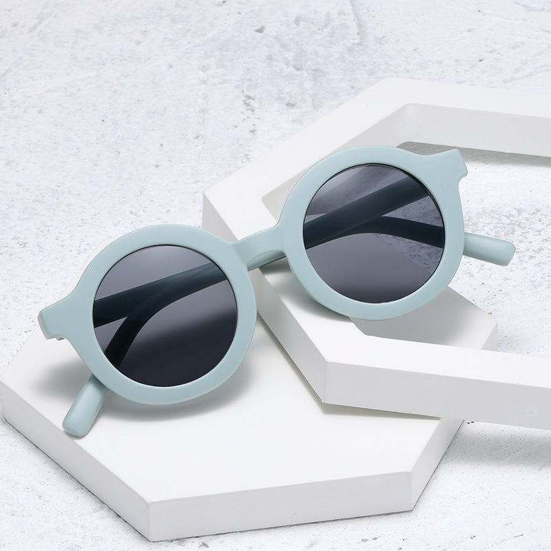 Women's stylish round sunglasses with modern plastic frame Kalsten