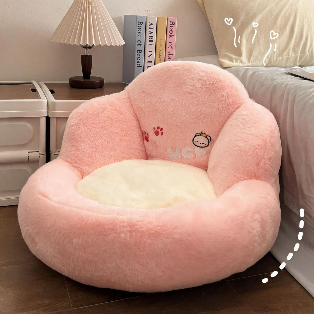 Cozy seat cushion with paw print design Kalsten
