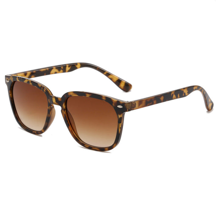Ladies contemporary sunglasses with elegant shield design Kalsten