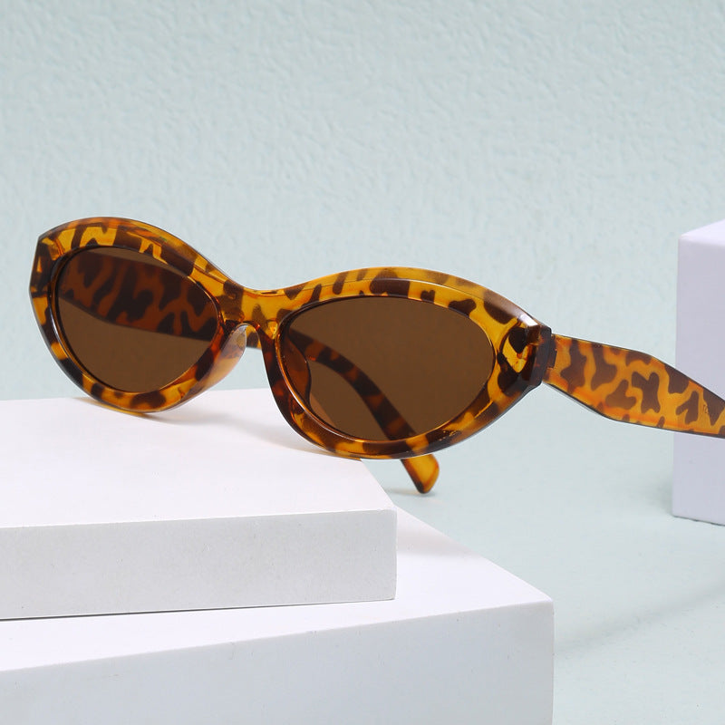 Women's Cat-Eye Sunglasses with Wide Frame and UV Protection Kalsten
