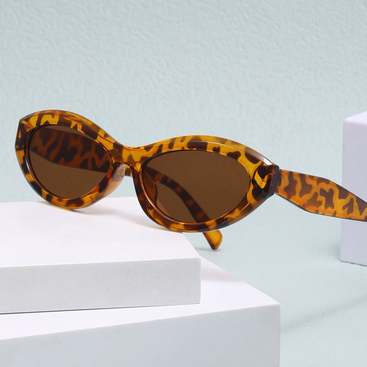 Women's Cat-Eye Sunglasses with Wide Frame and UV Protection Kalsten