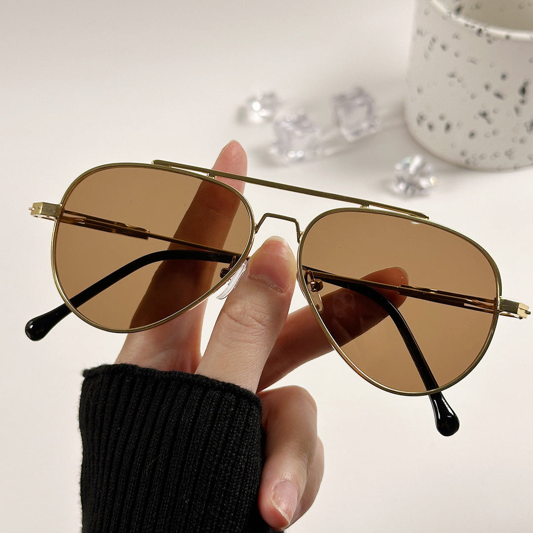 Women's timeless pilot sunglasses with high-quality frame Kalsten