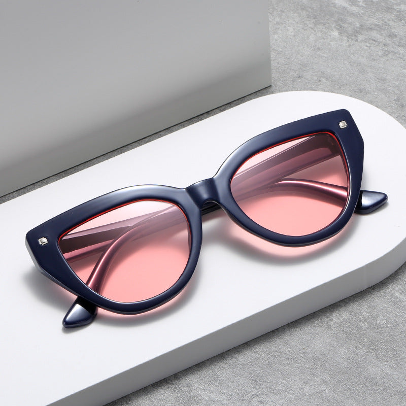Women's Cat-Eye Sunglasses with Distinctive Animal Print Pattern Kalsten