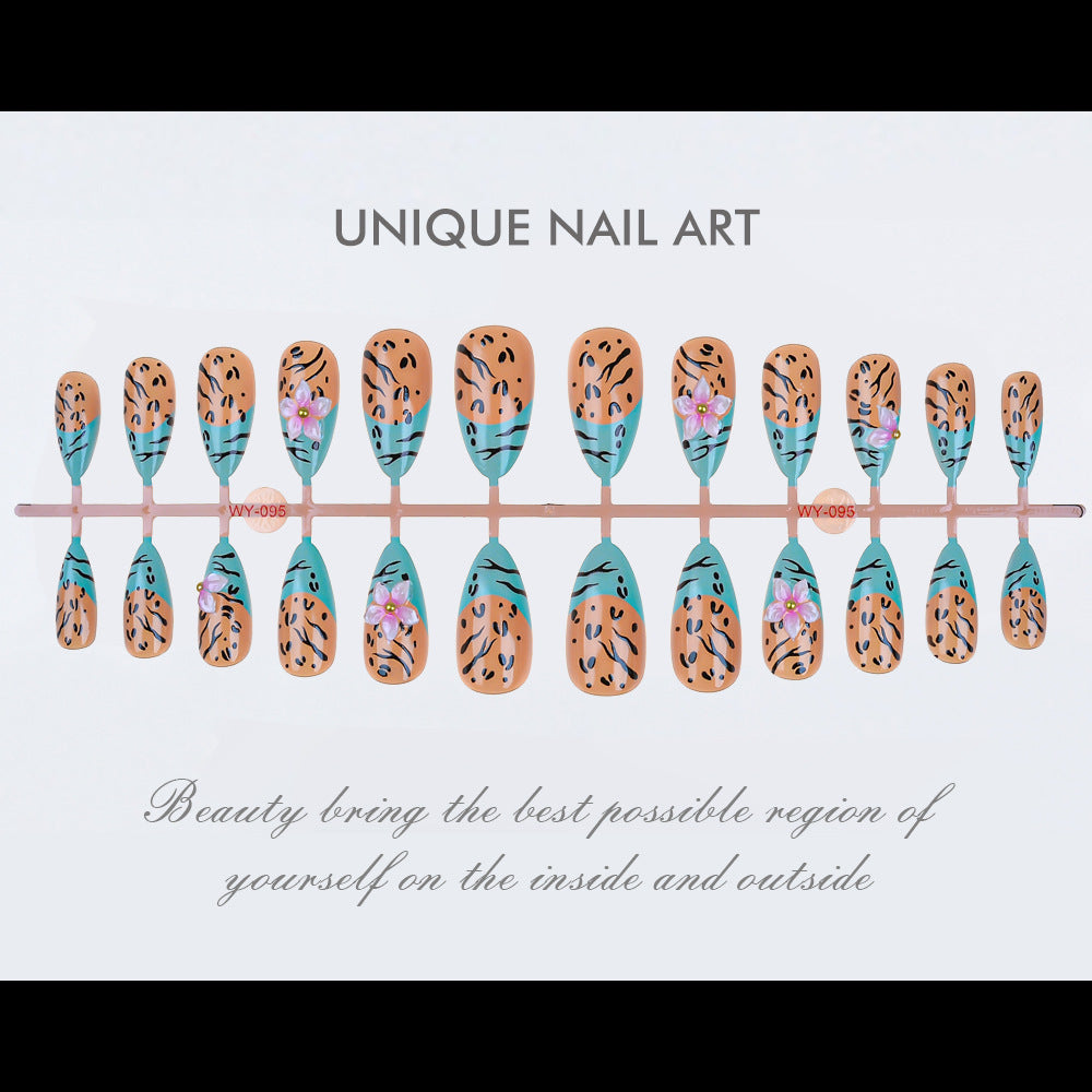 Creative Artistic Press-On Nail Set Kalsten
