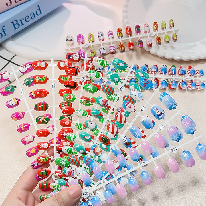 Children's Fun Holiday-Themed Fake Nail Set Kalsten