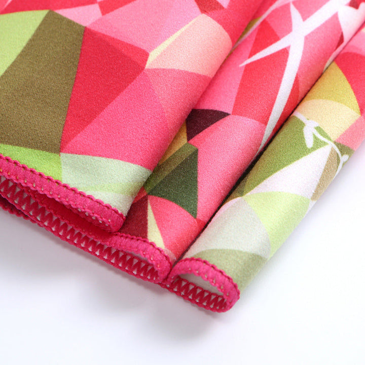 Women's beach towel with colorful flamingo pattern Kalsten