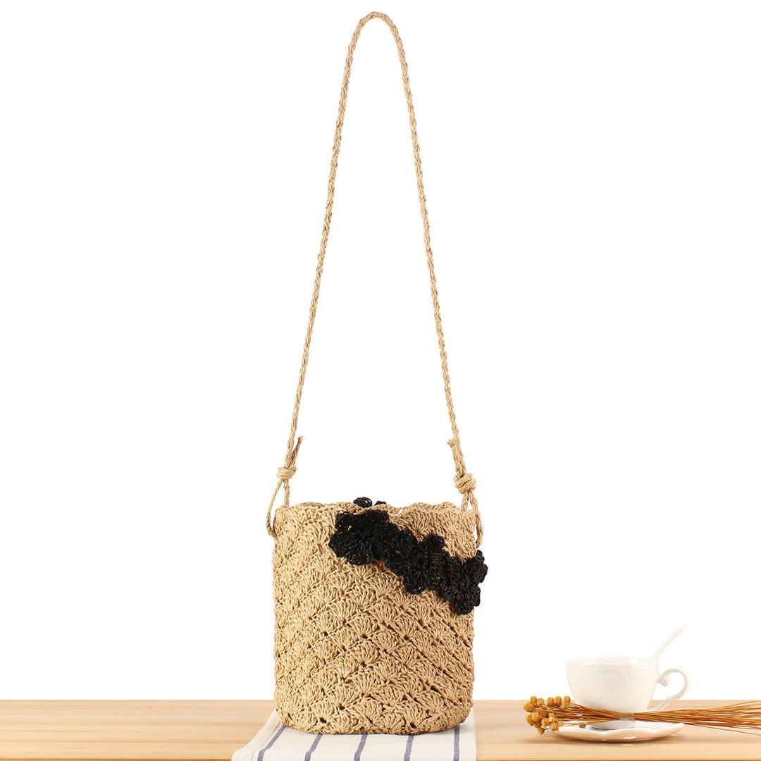 Handbag Made From Hand-Knotted Natural Material with Floral Appliqué Kalsten