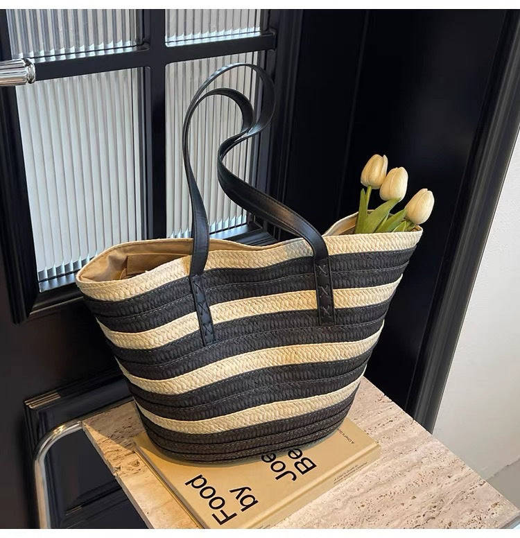 Stylish beach bag with leather handles Kalsten