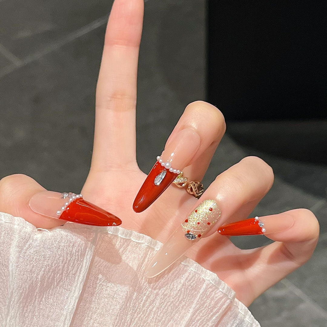 Festive Themed Press-On Nail Extensions Kalsten