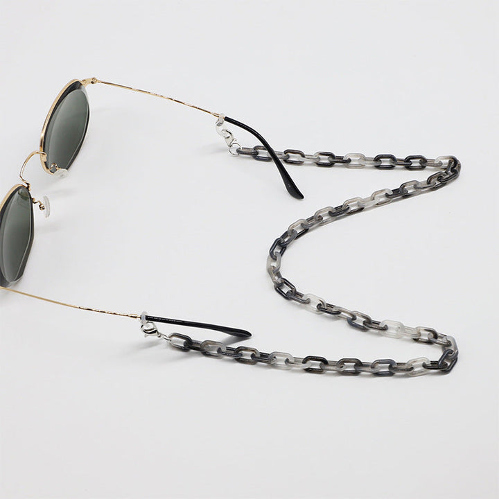 Fashionable Eyewear Chain kalsten