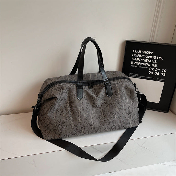 Sporty travel bag with innovative design Kalsten