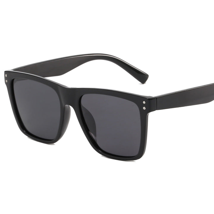 Ladies Fashion Sunglasses with Modern Matte Frame Kalsten