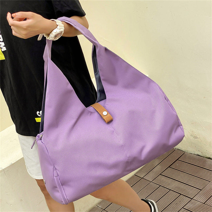 Comfortable tote bag with innovative shape and adjustable carrying handle Kalsten