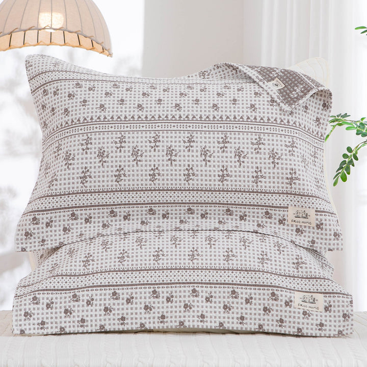 Women's pillowcase with modern checkered pattern Kalsten