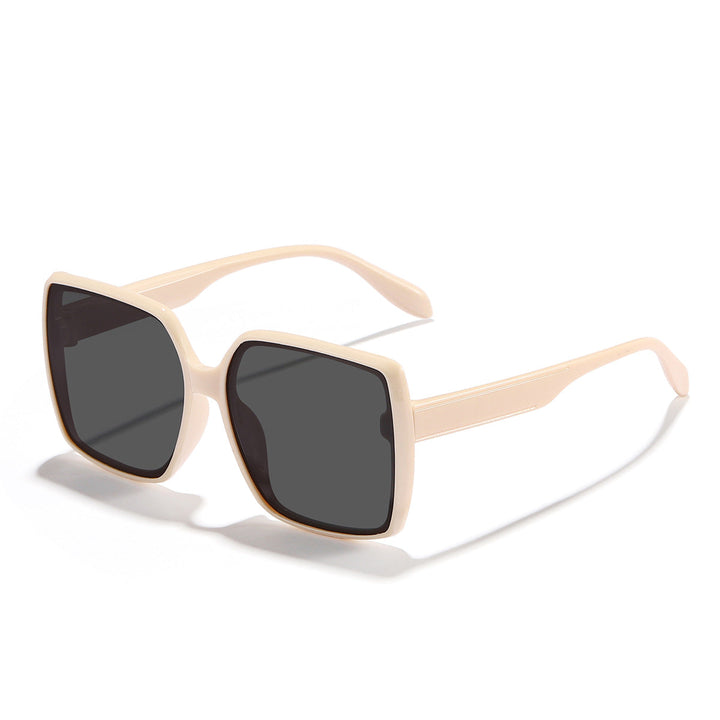 Women's oversized sunglasses with modern square frame and protective lenses Kalsten