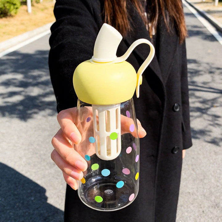 Women's water bottle with integrated fruit filter and practical carrying handle Kalsten