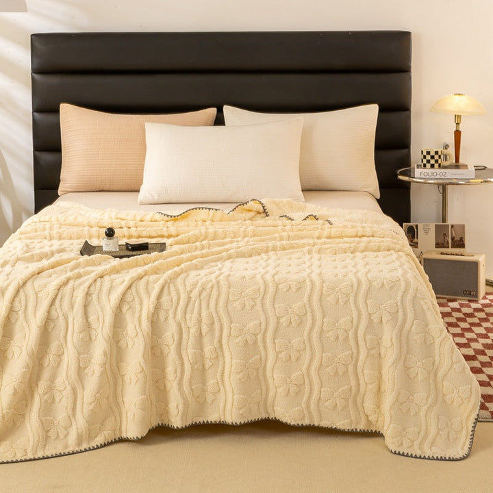 Ladies Cozy and Soft Blanket with Floral Pattern Kalsten