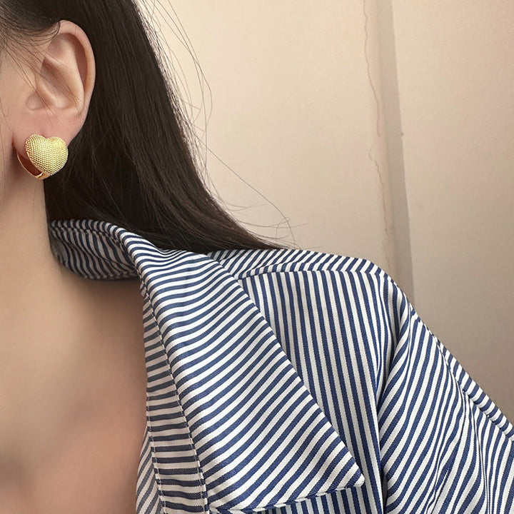 Finely Crafted Heart Stud Earrings Kalsten